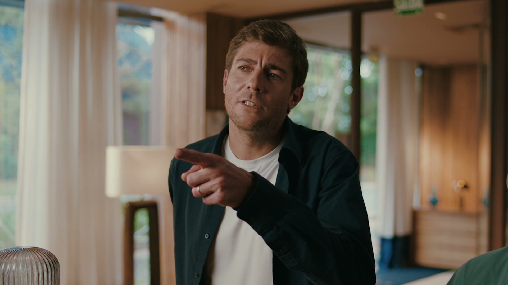 ENGIE, still 7